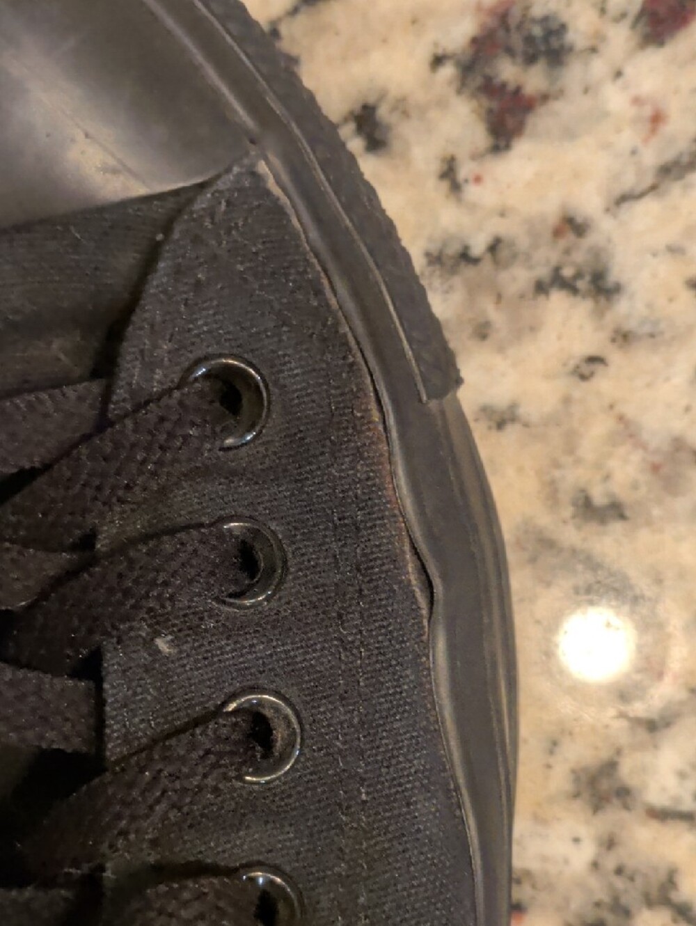 Converse Black High Top Sneakers — All Black Mens 7 Women's 9 - Picture 6 of 9